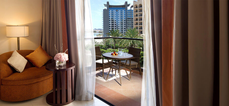 Luxury Dubai Holidays Fairmont The Palm Fairmont Gold View Room 3