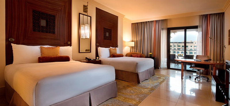 Luxury Dubai Holidays Fairmont The Palm Fairmont Room 2
