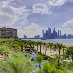 Luxury Dubai Holidays Fairmont The Palm Exterior