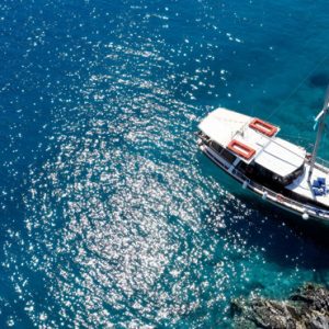 Luxury Greece Holiday Packages Blue Palace Resort And Spa Caique Sailing