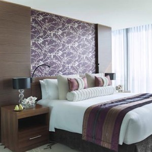 Luxury Holidays Abu Dhabi - Fairmont Bab Al Bahr - Bed