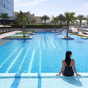 Luxury Holidays Abu Dhabi - Fairmont Bab Al Bahr - Pool