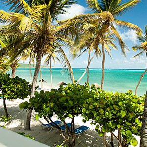 Luxury Holidays Antigua - St James Club Villas & Spa - Beach 2