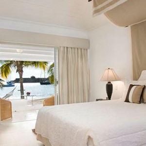Luxury Holidays Antigua - The Inn - Bed 1