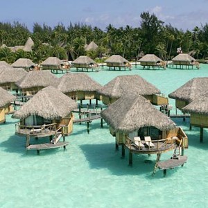 Luxury Holidays Bora Bora - Pearl Beach Resort - Huts