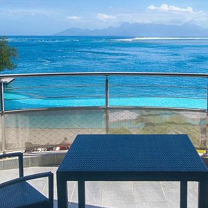 Luxury Holidays Bora Bora - Pearl Beach Resort - Terrace