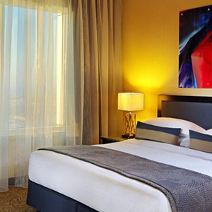 Luxury Holidays Dubai - Towers Rotana - Bedroom