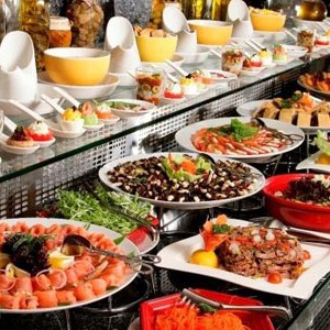 Luxury Holidays Dubai - Towers Rotana - Buffet