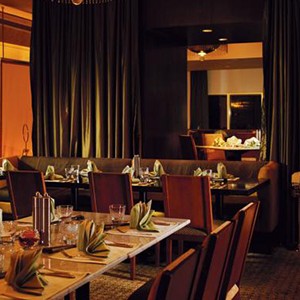 Luxury Holidays Dubai - Towers Rotana -Restaurant