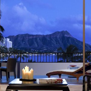 Luxury Holidays Hawaii - Halekulani Oahu - Nightlife