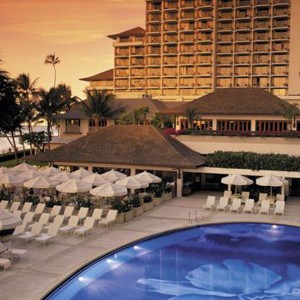 Luxury Holidays Hawaii - Halekulani Oahu - Sunset 2