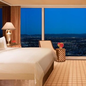 Luxury Holidays Las Vegas- The Wynn Hotel - Bed