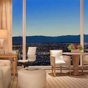 Luxury Holidays Las Vegas- The Wynn Hotel - Bedroom Interior