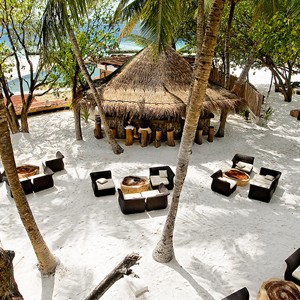 Luxury - Holidays - Maldives - Constance Moofushi - Totem Bar 3