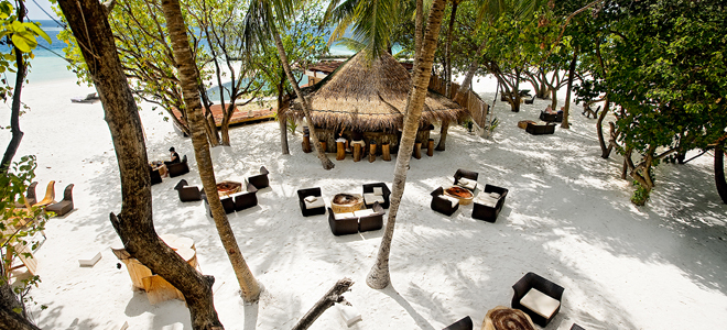 Luxury - Holidays - Maldives - Constance Moofushi - Totem Bar 3