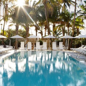 Luxury - Holidays - Miami - Metropolitan By Como - Pool Sunbed