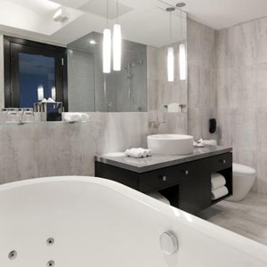 Luxury Holidays New York - Gansevoort Meatpacking - Bathroom