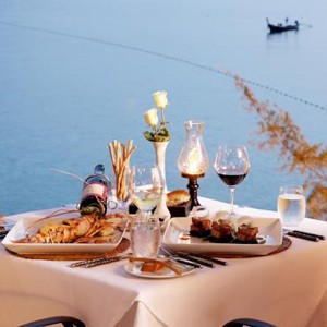 Luxury-Holidays-Phuket-Mom-Tris-Villa-Royale-Dining