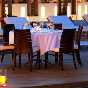 Luxury Holidays Turks - Gansevoort Hotel - Dining