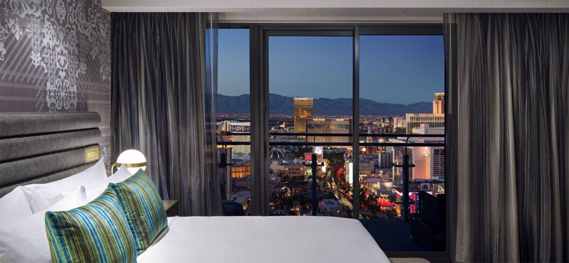 Luxury Las Vegas Holiday Packages Cosmopolitan Las Vegas Terrace Studio Fountain View 2