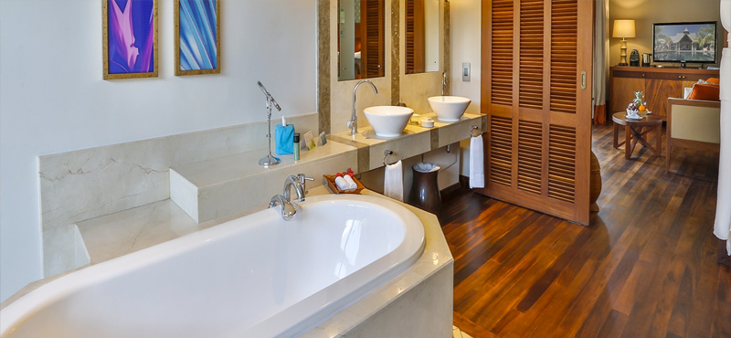 Luxury Maldives Holiday Packages Maradiva Villas Resort And Spa Luxury Suite Pool Villas 4