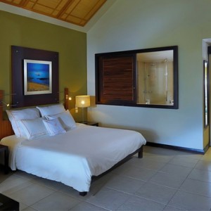 Luxury Mauritius Holiday Packages Victoria Beachcomber Resort And Spa Deluxe Room 2