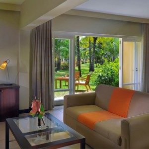 Luxury Mauritius Holiday Packages Victoria Beachcomber Resort And Spa Family Apartment