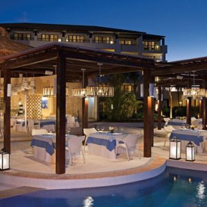 Luxury Mexico Holiday Packages Secrets Playa Mujeres Restaurant At Night1