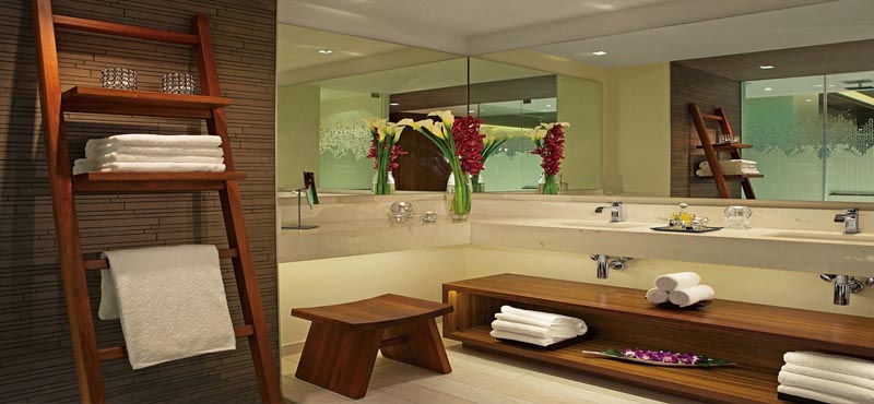 Luxury Mexico Holiday Packages Secrets The Vine Cancun Preferred Club Junior Suite Ocean View Bathroom