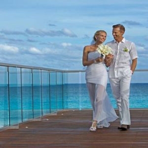 Luxury Mexico Holiday Packages Secrets The Vine Cancun Bride And Groom