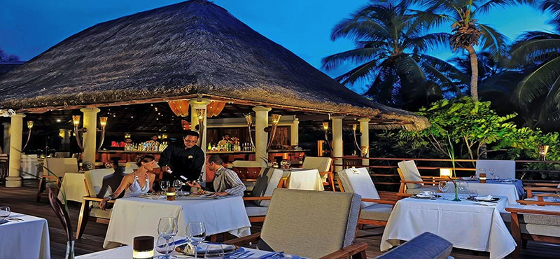 Luxury Seychelle Holiday Packages Constance Lemuria Diva Restaurant At Night