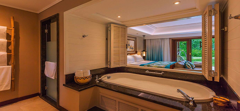 Luxury Seychelles Holiday Packages Constance Lemuria Junior Suite Bathroom 1