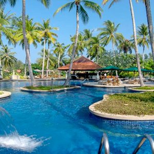 Luxury Thailand Holidays Banyan Tree Phuket Pool Bar