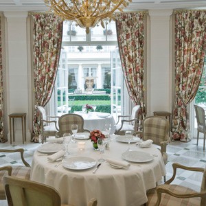 Luxury france holidays - Hotel Le Bristol - restaurant