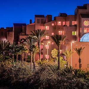 Luxury holidays tenerife - Sheraton La Caleta Resort - exterior night