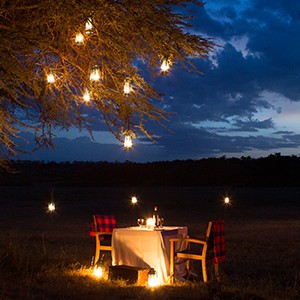 Mahali-Mzuri-dinner