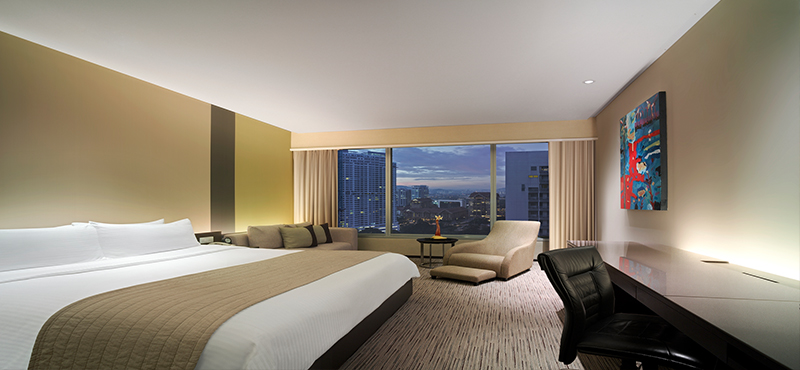 luxury Malaysia holiday Packages Traders Kuala Lumpur Traders Club Room