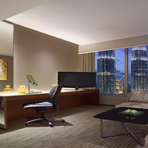 luxury Malaysia holiday Packages Traders Kuala Lumpur Twin Towers View Suite