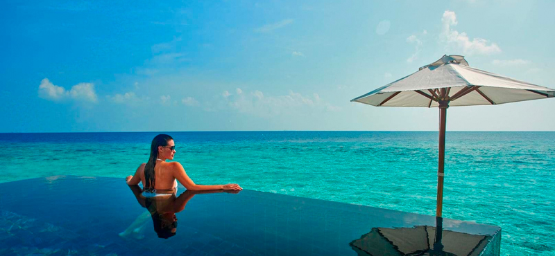 Maldives Holidays Constance Halaveli Resort Water Villa 4
