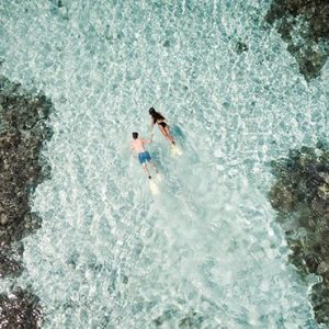 luxury Maldives holiday Packages Huvafen Fushi Maldives Snorkelling