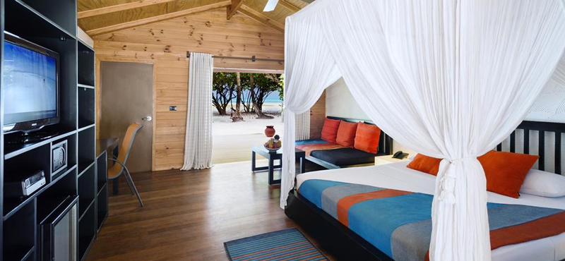 luxury Maldives holiday Packages Meeru Island Resort Jacuzzi Beach Villa