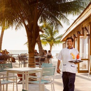 luxury Maldives holiday Packages Meeru Island Resort Meeru Cafe