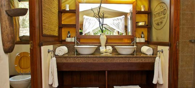 Mara-Intrepids-Camp-Kenya-Honeymoons-Bathroom