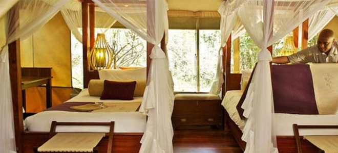 Mara-Intrepids-Camp-Kenya-Honeymoons-Bed