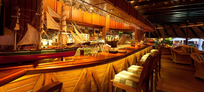 Maritim-Quarter-Deck-Bar