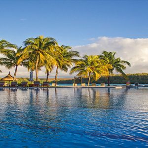 luxury Mauritius holiday Packages Shandrani Beachcomber Resort & Spa Infinity Pool