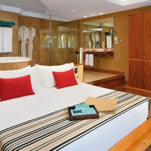 luxury Mauritius holiday Packages Shandrani Beachcomber Resort & Spa Senior Suite