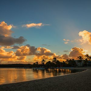 luxury Mauritius holiday Packages Shandrani Beachcomber Resort & Spa Sunset