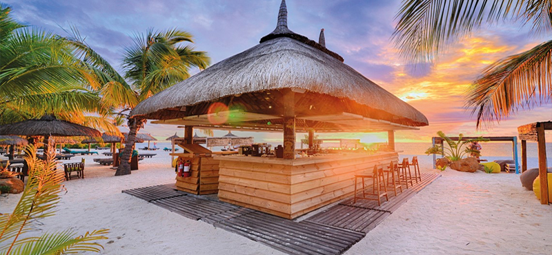 luxury Mauritius holiday Packages Dinarobin Beachcomber Golf Resort & Spa Butik Bar1
