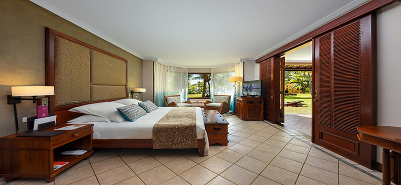luxury Mauritius holiday Packages Dinarobin Beachcomber Golf Resort & Spa Club Junior Suite Beach1